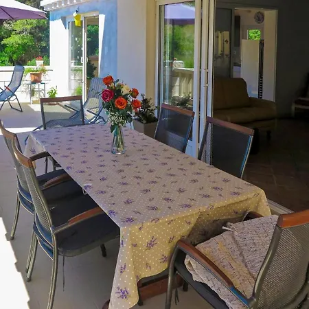 Lovely In With House Sea View *